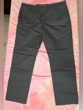 NWT Men's Every Wear Slim Fit Chino Pants - Goodfellow & Co 38x30